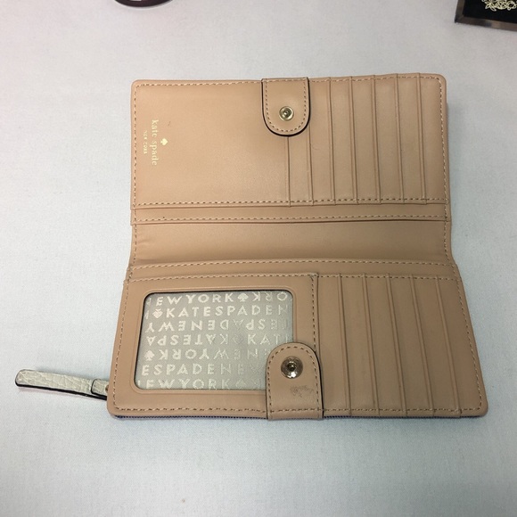 Kate spade sailor wallet - Picture 3 of 3